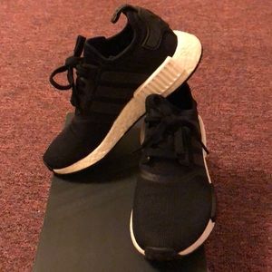 NMD R1 ‘Core Black’